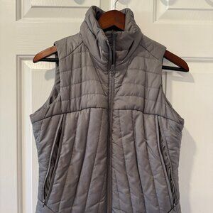 Merrell Women's Select Dry Platinum Thinsulate Lightweight Puffer Vest - Gray